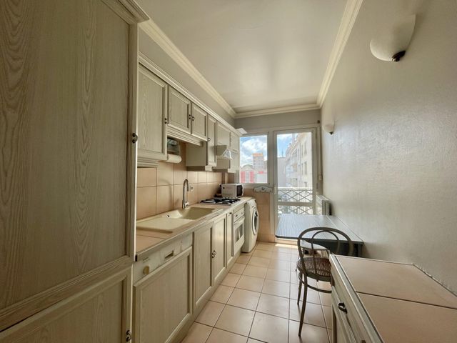 Appartement F3 à vendre - 3 pièces - 98.21 m2 - BIARRITZ - 64 - AQUITAINE - Century 21 Berritzea