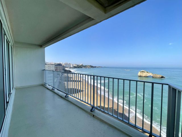 Appartement F4 à vendre - 4 pièces - 109.01 m2 - BIARRITZ - 64 - AQUITAINE - Century 21 Berritzea