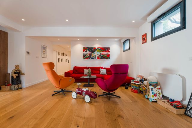 Appartement Loft à vendre - 5 pièces - 233.0 m2 - BIARRITZ - 64 - AQUITAINE - Century 21 Berritzea