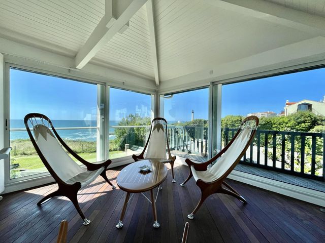 Appartement T3 à vendre - 3 pièces - 145.03 m2 - BIARRITZ - 64 - AQUITAINE - Century 21 Berritzea