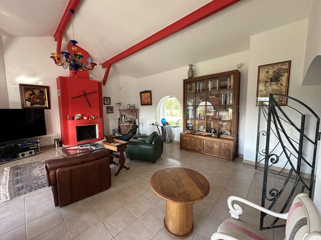 maison à vendre - 6 pièces - 234.0 m2 - ARBONNE - 64 - AQUITAINE - Century 21 Berritzea