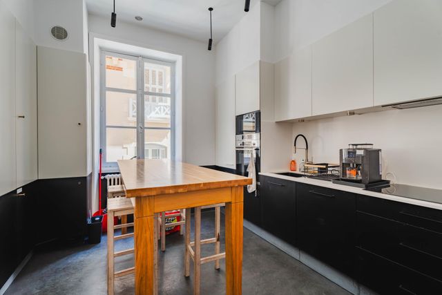 Appartement T6 à vendre - 6 pièces - 183.22 m2 - BIARRITZ - 64 - AQUITAINE - Century 21 Berritzea