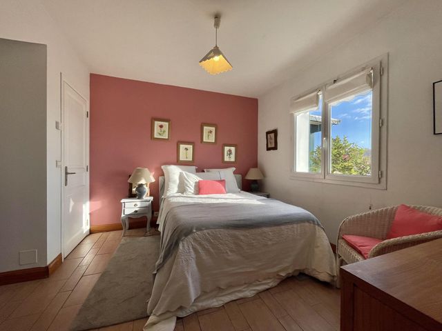 maison à vendre - 8 pièces - 223.89 m2 - BASSUSSARRY - 64 - AQUITAINE - Century 21 Berritzea