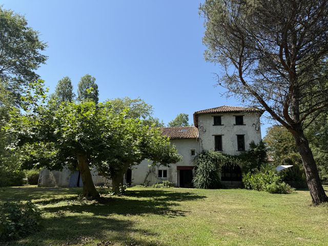 maison à vendre - 20 pièces - 660.0 m2 - URT - 64 - AQUITAINE - Century 21 Berritzea