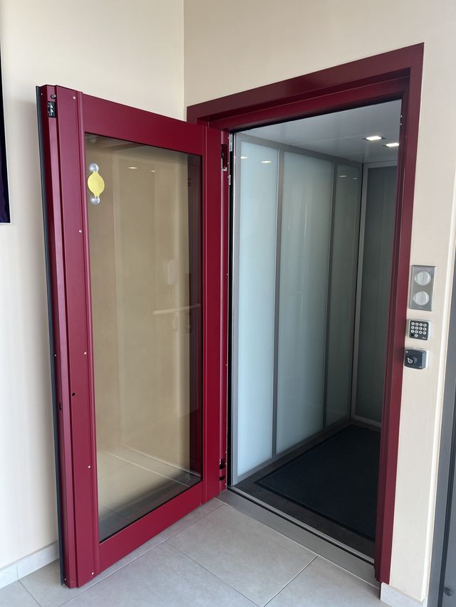 maison à vendre - 7 pièces - 351.2 m2 - ST DENIS - 974 - REUNION - Century 21 Berritzea