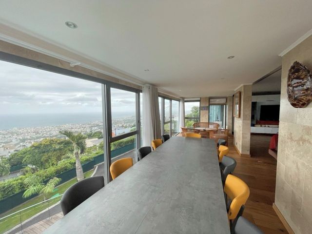 maison à vendre - 7 pièces - 351.2 m2 - ST DENIS - 974 - REUNION - Century 21 Berritzea