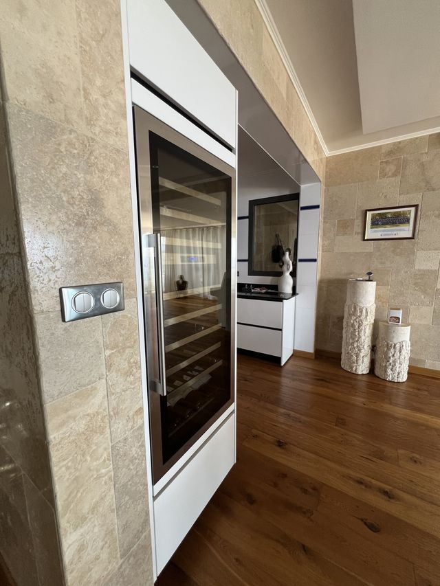 maison à vendre - 7 pièces - 351.2 m2 - ST DENIS - 974 - REUNION - Century 21 Berritzea