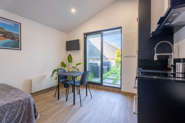 Appartement T6 à vendre - 6 pièces - 152.5 m2 - BIARRITZ - 64 - AQUITAINE - Century 21 Berritzea