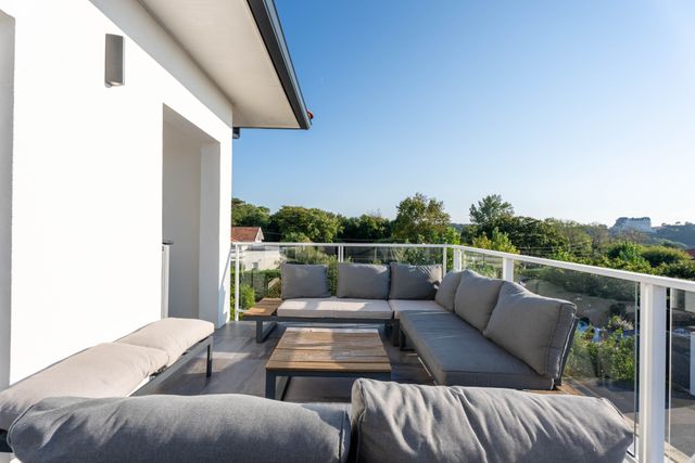 Appartement T6 à vendre - 6 pièces - 152.5 m2 - BIARRITZ - 64 - AQUITAINE - Century 21 Berritzea